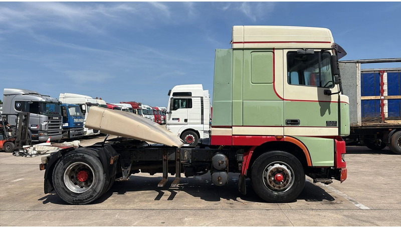 DAF XF 95.430 (EURO 3 / BOITE MANUELLE / MANUAL GEARBOX) - Tegljač: slika DAF XF 95.430 (EURO 3 / BOITE MANUELLE / MANUAL GEARBOX) - Tegljač DAF XF 95.430 (EURO 3 / BOITE MANUELLE / MANUAL GEARBOX) - Tegljač: slika DAF XF 95.430 (EURO 3 / BOITE MANUELLE / MANUAL GEARBOX) - Tegljač