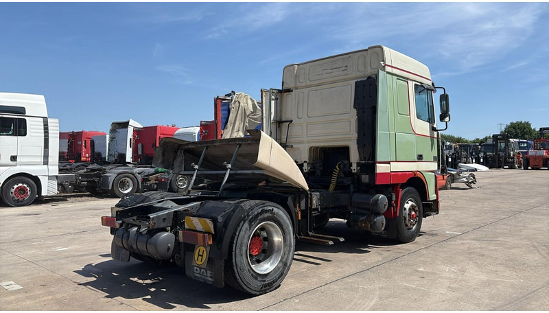 DAF XF 95.430 (EURO 3 / BOITE MANUELLE / MANUAL GEARBOX) - Tegljač: slika DAF XF 95.430 (EURO 3 / BOITE MANUELLE / MANUAL GEARBOX) - Tegljač DAF XF 95.430 (EURO 3 / BOITE MANUELLE / MANUAL GEARBOX) - Tegljač: slika DAF XF 95.430 (EURO 3 / BOITE MANUELLE / MANUAL GEARBOX) - Tegljač