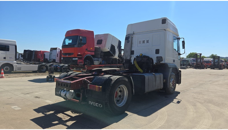 Iveco Eurotech 440 E 42 (MANUAL PUMP / ZF GEARBOX / GOOD CONDITION / POMPE MANUELLE) - Tegljač: slika Iveco Eurotech 440 E 42 (MANUAL PUMP / ZF GEARBOX / GOOD CONDITION / POMPE MANUELLE) - Tegljač Iveco Eurotech 440 E 42 (MANUAL PUMP / ZF GEARBOX / GOOD CONDITION / POMPE MANUELLE) - Tegljač: slika Iveco Eurotech 440 E 42 (MANUAL PUMP / ZF GEARBOX / GOOD CONDITION / POMPE MANUELLE) - Tegljač