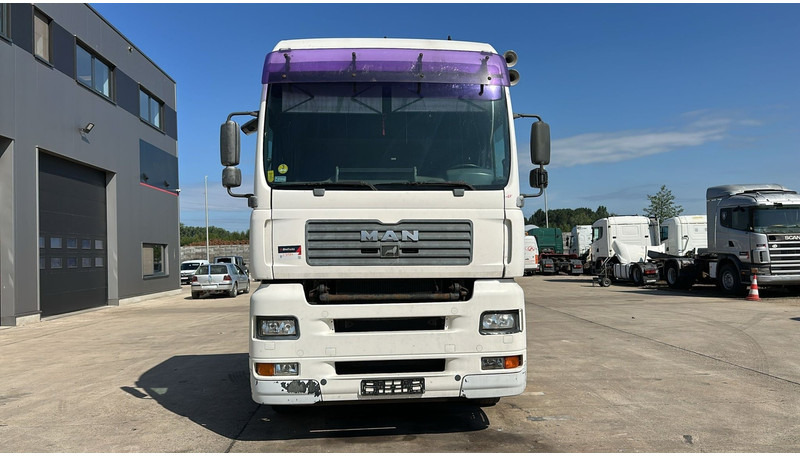 MAN TGA 18.430 (MANUAL GEARBOX / BOITE MANUELLE / RETARDER) - Tegljač: slika MAN TGA 18.430 (MANUAL GEARBOX / BOITE MANUELLE / RETARDER) - Tegljač MAN TGA 18.430 (MANUAL GEARBOX / BOITE MANUELLE / RETARDER) - Tegljač: slika MAN TGA 18.430 (MANUAL GEARBOX / BOITE MANUELLE / RETARDER) - Tegljač
