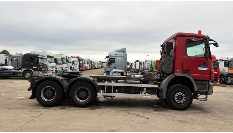 Mercedes-Benz Actros 3341 (EPS / CAMION BELGE !! / SUPS. LAMES / 33 TONNES / 3 PEDALES / MP2 / TRACTEUR ORIGINAL !! / V6 / MP2) - Tegljač: slika Mercedes-Benz Actros 3341 (EPS / CAMION BELGE !! / SUPS. LAMES / 33 TONNES / 3 PEDALES / MP2 / TRACTEUR ORIGINAL !! / V6 / MP2) - Tegljač Mercedes-Benz Actros 3341 (EPS / CAMION BELGE !! / SUPS. LAMES / 33 TONNES / 3 PEDALES / MP2 / TRACTEUR ORIGINAL !! / V6 / MP2) - Tegljač: slika Mercedes-Benz Actros 3341 (EPS / CAMION BELGE !! / SUPS. LAMES / 33 TONNES / 3 PEDALES / MP2 / TRACTEUR ORIGINAL !! / V6 / MP2) - Tegljač