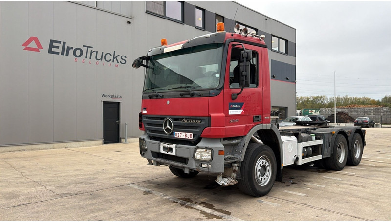 Mercedes-Benz Actros 3341 (EPS / CAMION BELGE !! / SUPS. LAMES / 33 TONNES / 3 PEDALES / MP2 / TRACTEUR ORIGINAL !! / V6 / MP2) - Tegljač: slika Mercedes-Benz Actros 3341 (EPS / CAMION BELGE !! / SUPS. LAMES / 33 TONNES / 3 PEDALES / MP2 / TRACTEUR ORIGINAL !! / V6 / MP2) - Tegljač Mercedes-Benz Actros 3341 (EPS / CAMION BELGE !! / SUPS. LAMES / 33 TONNES / 3 PEDALES / MP2 / TRACTEUR ORIGINAL !! / V6 / MP2) - Tegljač: slika Mercedes-Benz Actros 3341 (EPS / CAMION BELGE !! / SUPS. LAMES / 33 TONNES / 3 PEDALES / MP2 / TRACTEUR ORIGINAL !! / V6 / MP2) - Tegljač