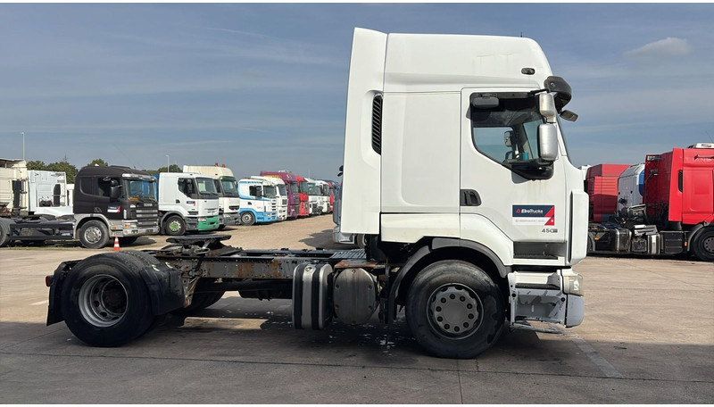 Renault Premium 440 DXI (BOITE MANUELLE / MANUAL GEARBOX) - Tegljač: slika Renault Premium 440 DXI (BOITE MANUELLE / MANUAL GEARBOX) - Tegljač Renault Premium 440 DXI (BOITE MANUELLE / MANUAL GEARBOX) - Tegljač: slika Renault Premium 440 DXI (BOITE MANUELLE / MANUAL GEARBOX) - Tegljač