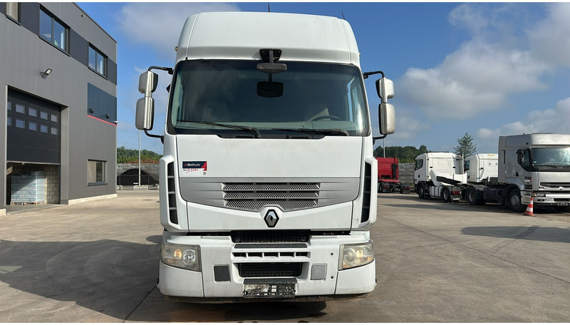 Renault Premium 450 DXI (BOITE MANUELLE / MANUAL GEARBOX) - Tegljač: slika Renault Premium 450 DXI (BOITE MANUELLE / MANUAL GEARBOX) - Tegljač Renault Premium 450 DXI (BOITE MANUELLE / MANUAL GEARBOX) - Tegljač: slika Renault Premium 450 DXI (BOITE MANUELLE / MANUAL GEARBOX) - Tegljač