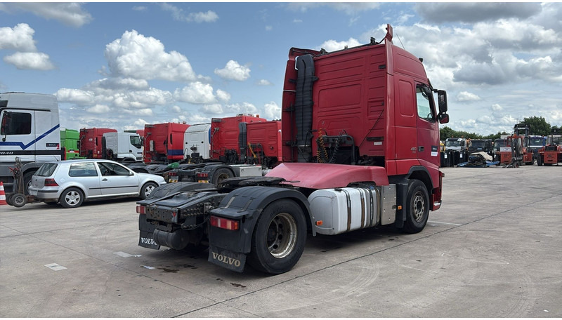 Volvo FH 440 (MANUAL GEARBOX / EURO 5 / BOITE MANUELLE) - Tegljač: slika Volvo FH 440 (MANUAL GEARBOX / EURO 5 / BOITE MANUELLE) - Tegljač Volvo FH 440 (MANUAL GEARBOX / EURO 5 / BOITE MANUELLE) - Tegljač: slika Volvo FH 440 (MANUAL GEARBOX / EURO 5 / BOITE MANUELLE) - Tegljač