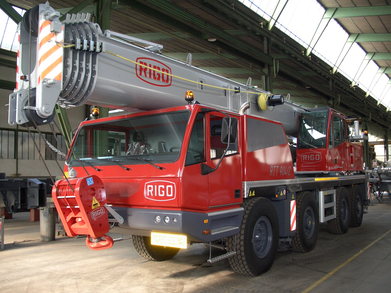 Rigo RTT 904/2 - Autodizalica za sve terene: slika Rigo RTT 904/2 - Autodizalica za sve terene Rigo RTT 904/2 - Autodizalica za sve terene: slika Rigo RTT 904/2 - Autodizalica za sve terene