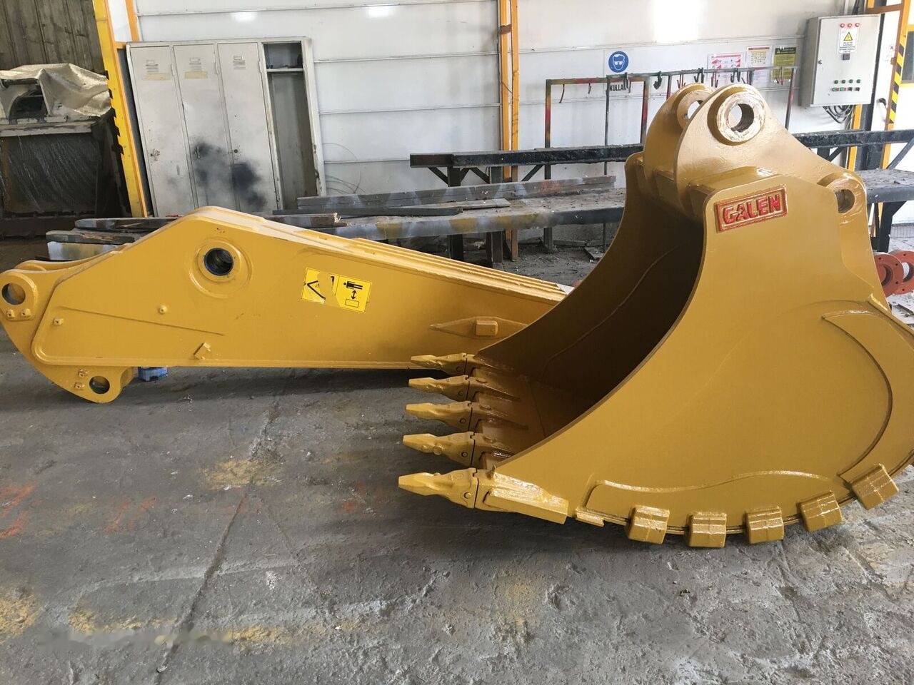 Novi Korpa za bager Komatsu PC350 Rock Bucket: slika Novi Korpa za bager Komatsu PC350 Rock Bucket Novi Korpa za bager Komatsu PC350 Rock Bucket: slika Novi Korpa za bager Komatsu PC350 Rock Bucket