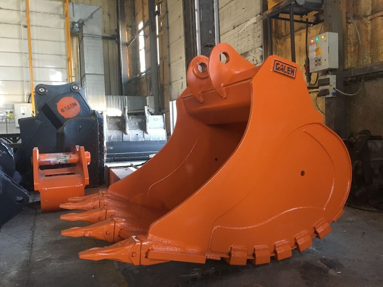 Novi Korpa za bager Komatsu PC350 Rock Bucket: slika Novi Korpa za bager Komatsu PC350 Rock Bucket Novi Korpa za bager Komatsu PC350 Rock Bucket: slika Novi Korpa za bager Komatsu PC350 Rock Bucket