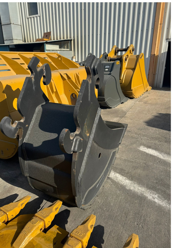 VERACHTERT CW40 L600 Bucket - Korpa za bager: slika VERACHTERT CW40 L600 Bucket - Korpa za bager VERACHTERT CW40 L600 Bucket - Korpa za bager: slika VERACHTERT CW40 L600 Bucket - Korpa za bager