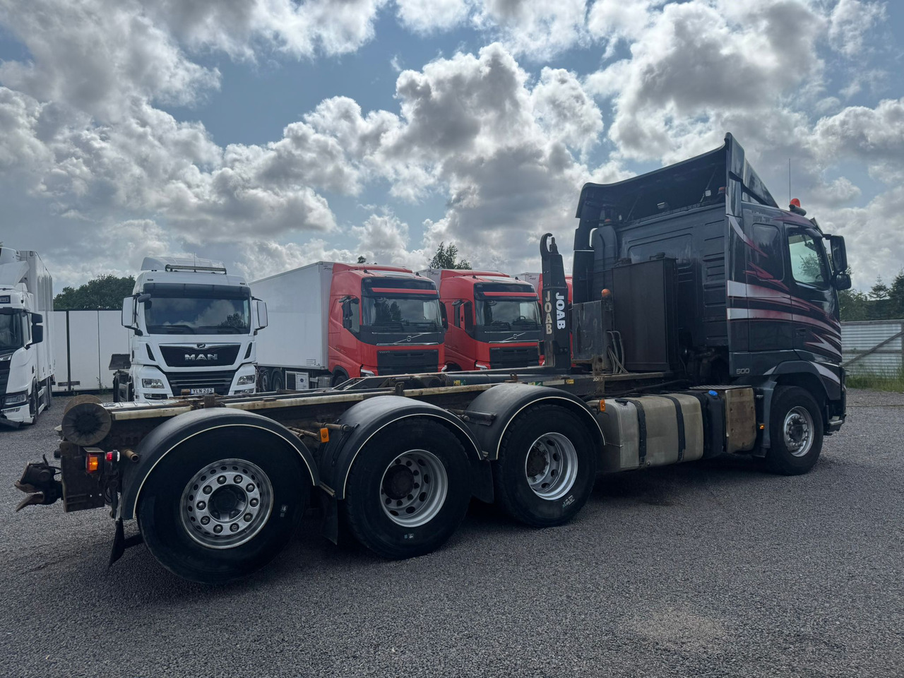 Volvo FH540 - Kamion s kukastom dizalicom: slika Volvo FH540 - Kamion s kukastom dizalicom Volvo FH540 - Kamion s kukastom dizalicom: slika Volvo FH540 - Kamion s kukastom dizalicom