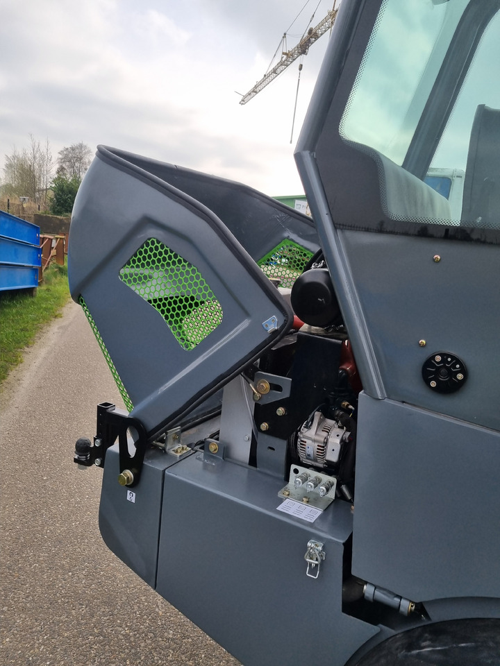 WCM L2412 - Utovarivač na kotačima: slika WCM L2412 - Utovarivač na kotačima WCM L2412 - Utovarivač na kotačima: slika WCM L2412 - Utovarivač na kotačima