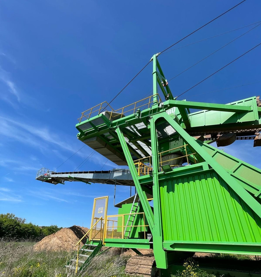 Land-based bucket chain excavator Land-based bucket chain excavator - Bager gusjeničar: slika Land-based bucket chain excavator Land-based bucket chain excavator - Bager gusjeničar Land-based bucket chain excavator Land-based bucket chain excavator - Bager gusjeničar: slika Land-based bucket chain excavator Land-based bucket chain excavator - Bager gusjeničar