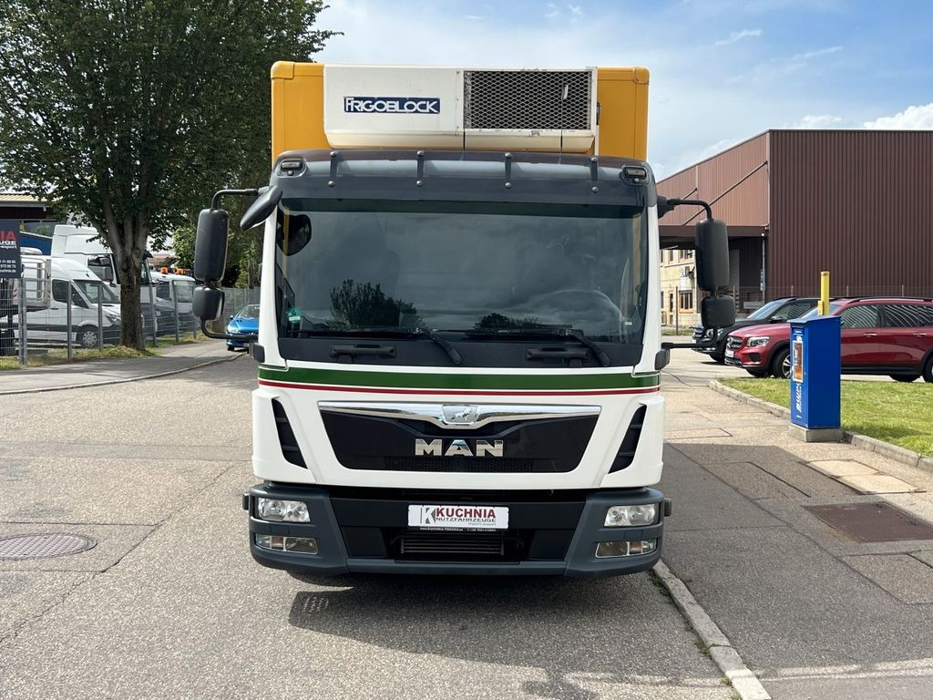 MAN TGL 8.220 Kühlkoffer 5,26m LBW Klima Luftgef. MAN TGL 8.220 Kühlkoffer 5,26m LBW Klima Luftgef. - Dostavno vozilo hladnjača: slika MAN TGL 8.220 Kühlkoffer 5,26m LBW Klima Luftgef. MAN TGL 8.220 Kühlkoffer 5,26m LBW Klima Luftgef. - Dostavno vozilo hladnjača MAN TGL 8.220 Kühlkoffer 5,26m LBW Klima Luftgef. MAN TGL 8.220 Kühlkoffer 5,26m LBW Klima Luftgef. - Dostavno vozilo hladnjača: slika MAN TGL 8.220 Kühlkoffer 5,26m LBW Klima Luftgef. MAN TGL 8.220 Kühlkoffer 5,26m LBW Klima Luftgef. - Dostavno vozilo hladnjača