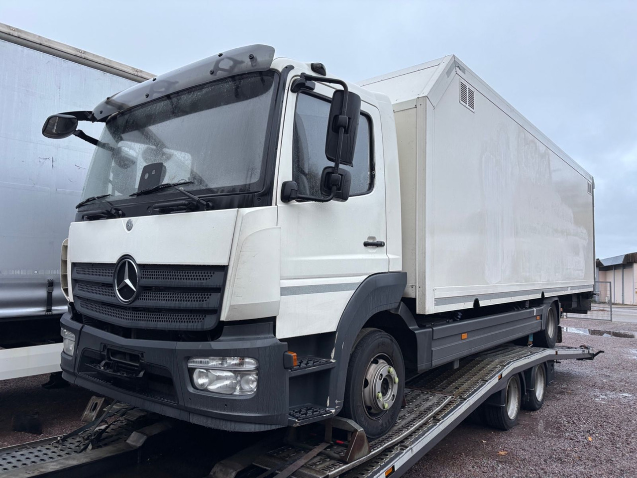 Mercedes-Benz Atego III 1223L, Klima, LBW, Turbolader defekt - Kamion sandučar: slika  Mercedes-Benz Atego III 1223L, Klima, LBW, Turbolader defekt - Kamion sandučar Mercedes-Benz Atego III 1223L, Klima, LBW, Turbolader defekt - Kamion sandučar: slika  Mercedes-Benz Atego III 1223L, Klima, LBW, Turbolader defekt - Kamion sandučar