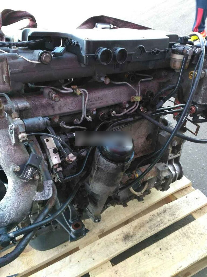 MAN D0834 LFL50-55 E4 MAN TGL - Motor za Kamion: slika MAN D0834 LFL50-55 E4 MAN TGL - Motor za Kamion MAN D0834 LFL50-55 E4 MAN TGL - Motor za Kamion: slika MAN D0834 LFL50-55 E4 MAN TGL - Motor za Kamion