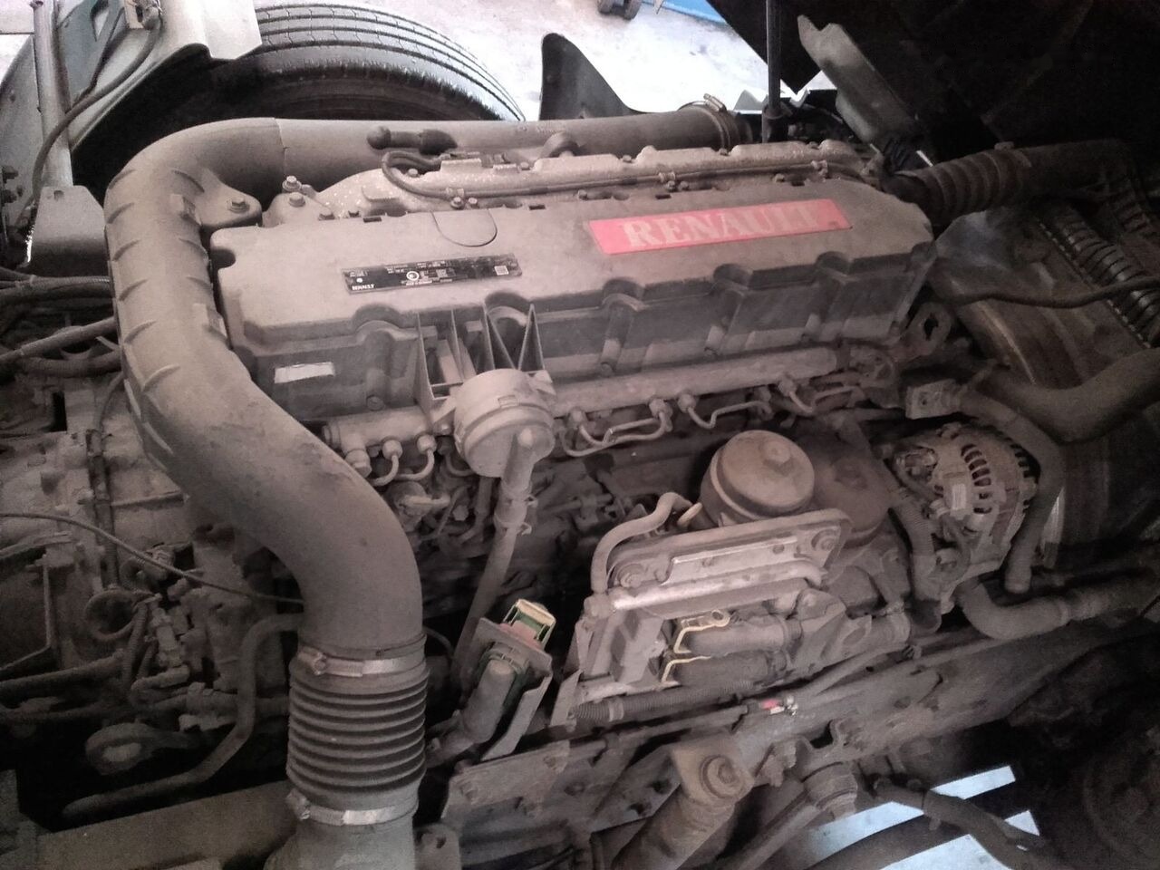 Renault DXI 7 320 E3 Renault Premium - Motor za Kamion: slika Renault DXI 7 320 E3 Renault Premium - Motor za Kamion Renault DXI 7 320 E3 Renault Premium - Motor za Kamion: slika Renault DXI 7 320 E3 Renault Premium - Motor za Kamion