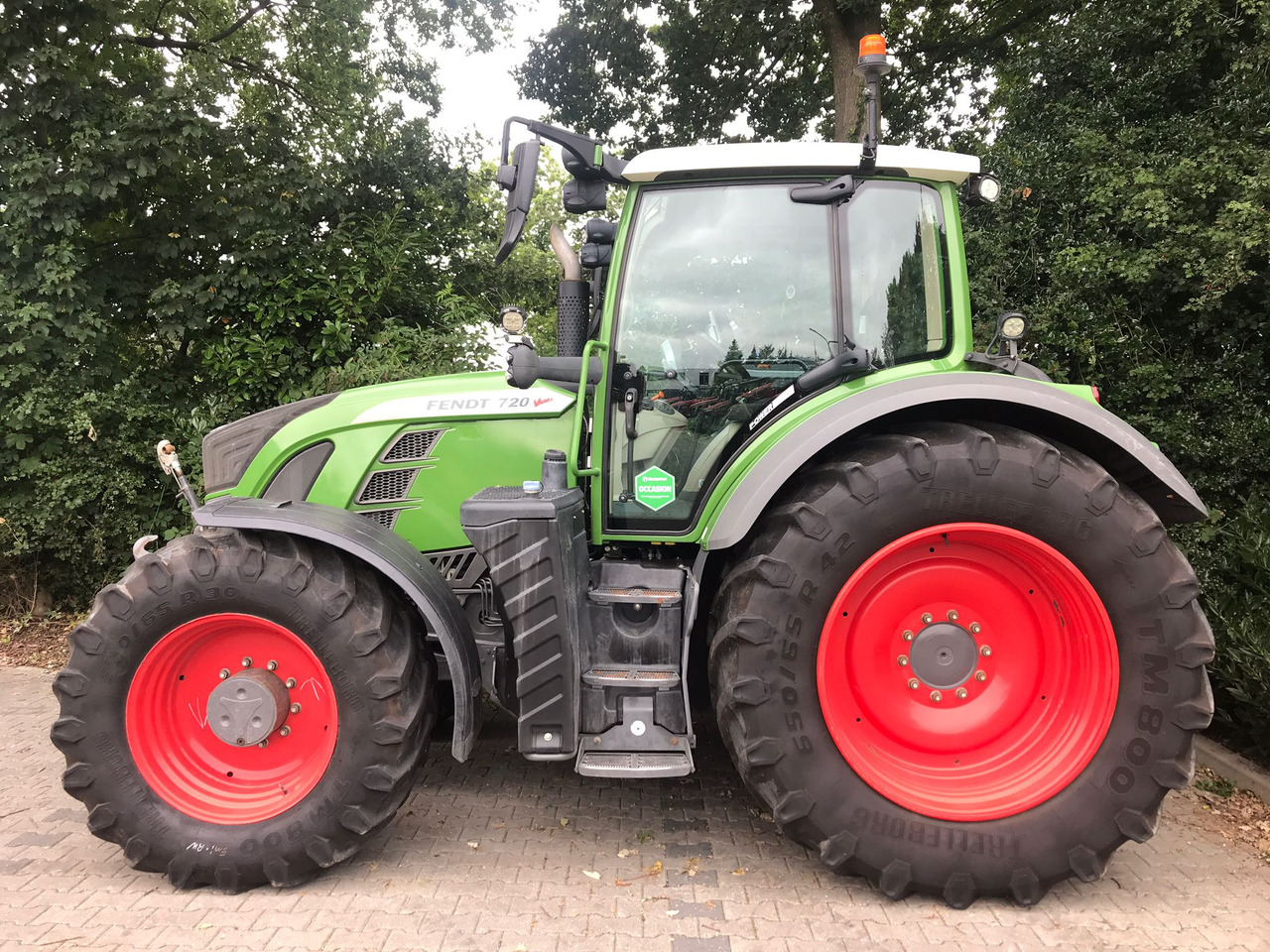 FENDT 720 Vario S4 PowerPlus - Traktor: slika FENDT 720 Vario S4 PowerPlus - Traktor FENDT 720 Vario S4 PowerPlus - Traktor: slika FENDT 720 Vario S4 PowerPlus - Traktor