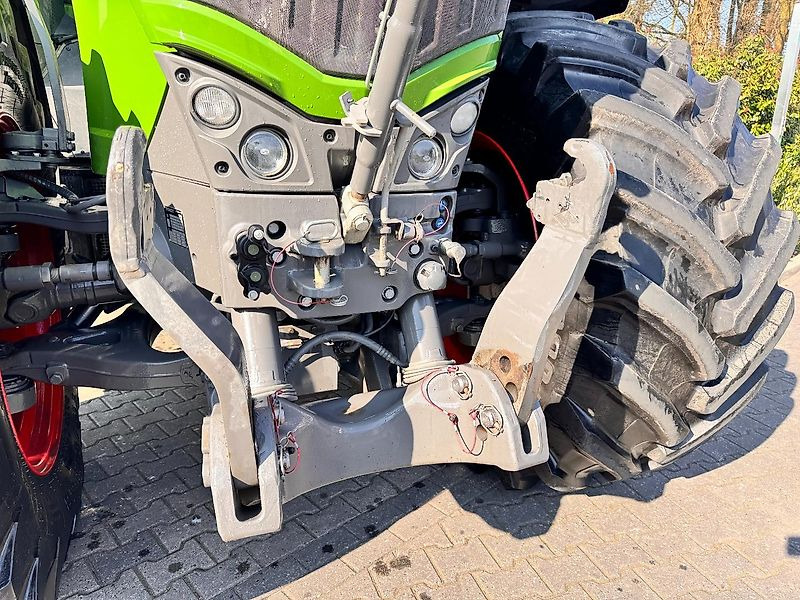 Fendt 1050 Gen2 ProfiPlus - Traktor: slika Fendt 1050 Gen2 ProfiPlus - Traktor Fendt 1050 Gen2 ProfiPlus - Traktor: slika Fendt 1050 Gen2 ProfiPlus - Traktor