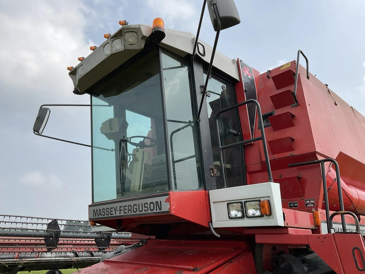 MASSEY FERGUSON 38RS combine - Kombajn za žetvu: slika MASSEY FERGUSON 38RS combine - Kombajn za žetvu MASSEY FERGUSON 38RS combine - Kombajn za žetvu: slika MASSEY FERGUSON 38RS combine - Kombajn za žetvu