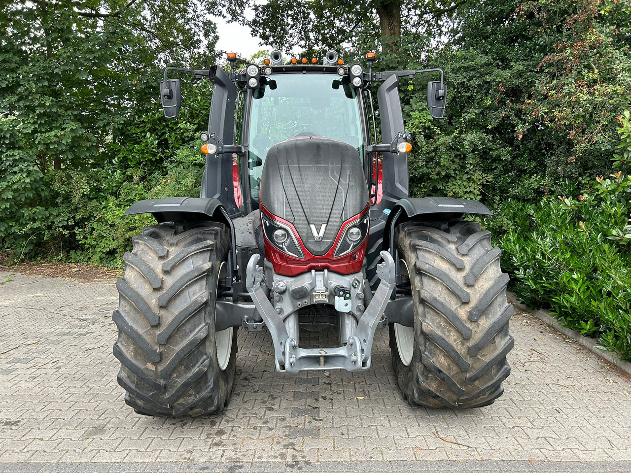 VALTRA T214 Direct - Traktor: slika VALTRA T214 Direct - Traktor VALTRA T214 Direct - Traktor: slika VALTRA T214 Direct - Traktor