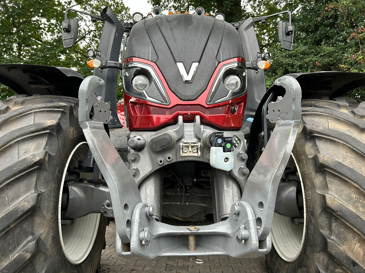 VALTRA T214 Direct - Traktor: slika VALTRA T214 Direct - Traktor VALTRA T214 Direct - Traktor: slika VALTRA T214 Direct - Traktor
