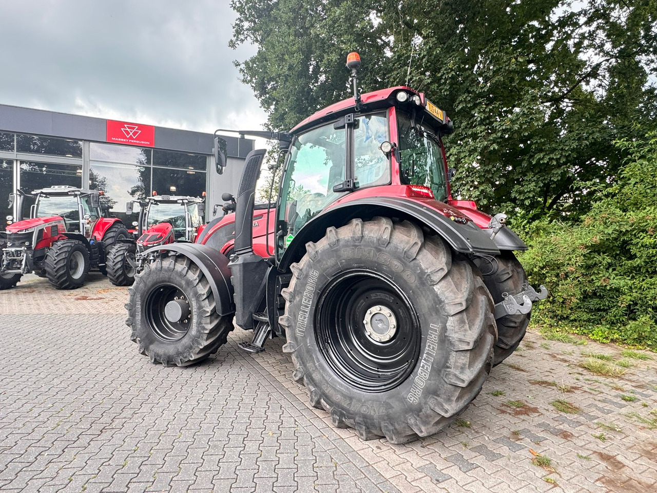 VALTRA T234 Direct - Traktor: slika VALTRA T234 Direct - Traktor VALTRA T234 Direct - Traktor: slika VALTRA T234 Direct - Traktor