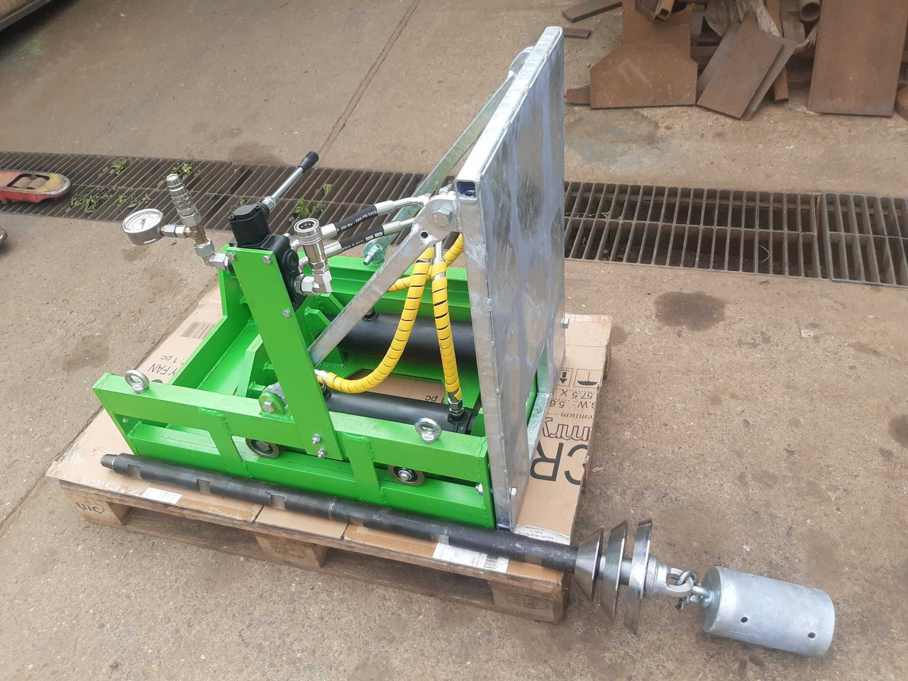 Direkcionalna bušilica Directional Drilling MP 20 / Przewiert Sterowany MP 20 / Řízený Protlak MP 20 / Foraj Dirijat MP 20: slika Direkcionalna bušilica Directional Drilling MP 20 / Przewiert Sterowany MP 20 / Řízený Protlak MP 20 / Foraj Dirijat MP 20