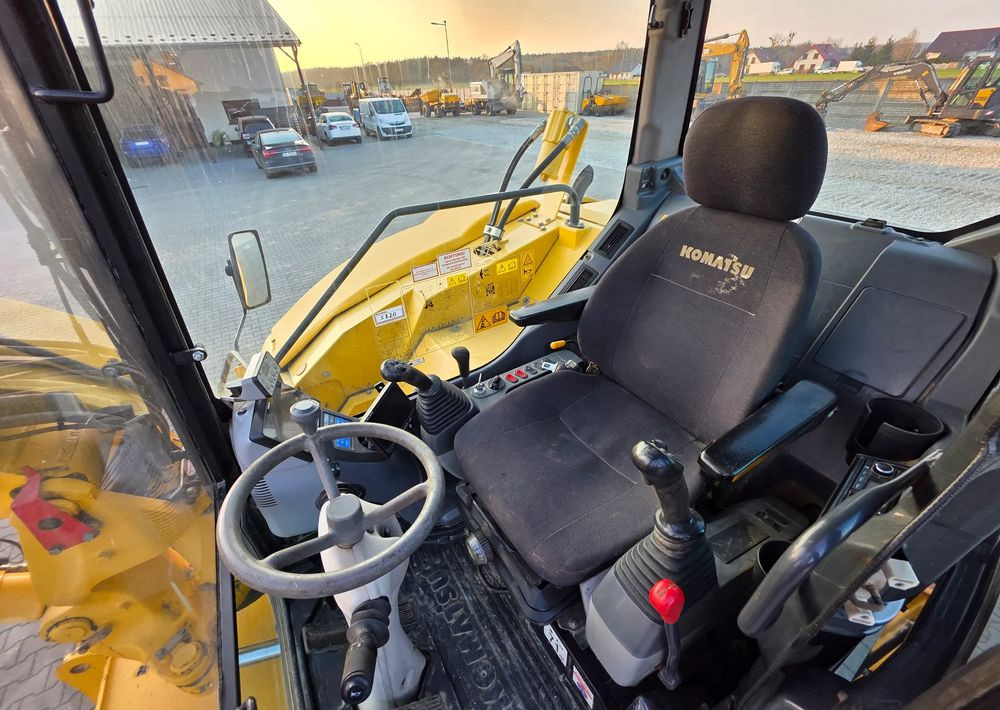 Bager na kotačima Komatsu PW 98MR-8, 2017 ROK, 5200 MTH, BEZ DPF i ADBLUE: slika Bager na kotačima Komatsu PW 98MR-8, 2017 ROK, 5200 MTH, BEZ DPF i ADBLUE