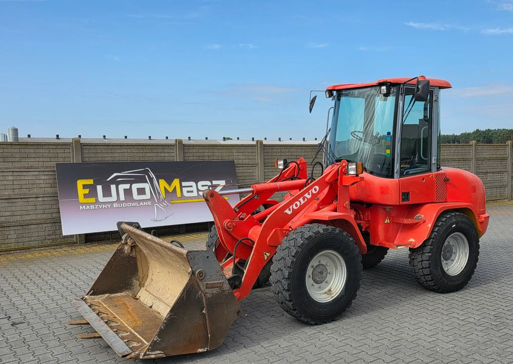 Volvo L30B ZX, 2008 ROK, 6600 MTH, ŁYŻKA OTWIERANA + WIDŁY - Utovarivač na kotačima: slika Volvo L30B ZX, 2008 ROK, 6600 MTH, ŁYŻKA OTWIERANA + WIDŁY - Utovarivač na kotačima Volvo L30B ZX, 2008 ROK, 6600 MTH, ŁYŻKA OTWIERANA + WIDŁY - Utovarivač na kotačima: slika Volvo L30B ZX, 2008 ROK, 6600 MTH, ŁYŻKA OTWIERANA + WIDŁY - Utovarivač na kotačima