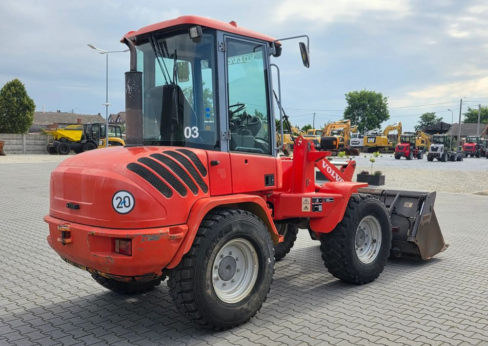 Volvo L30B ZX, 2008 ROK, 6600 MTH, ŁYŻKA OTWIERANA + WIDŁY - Utovarivač na kotačima: slika Volvo L30B ZX, 2008 ROK, 6600 MTH, ŁYŻKA OTWIERANA + WIDŁY - Utovarivač na kotačima Volvo L30B ZX, 2008 ROK, 6600 MTH, ŁYŻKA OTWIERANA + WIDŁY - Utovarivač na kotačima: slika Volvo L30B ZX, 2008 ROK, 6600 MTH, ŁYŻKA OTWIERANA + WIDŁY - Utovarivač na kotačima