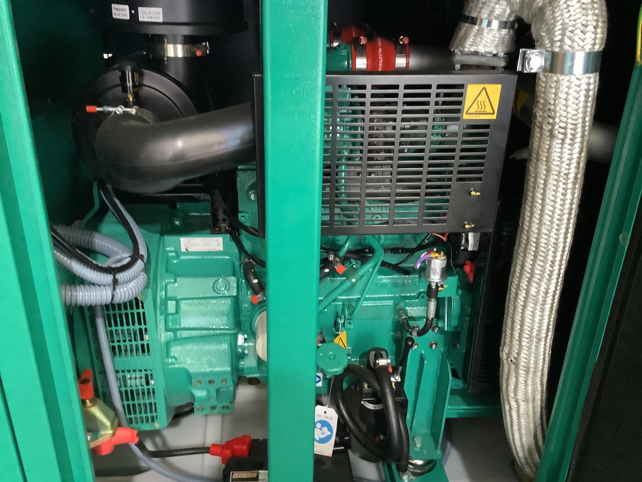 Cummins C55D5EQ. 55KVA Generator. Brand new. - Generatorski set: slika Cummins C55D5EQ. 55KVA Generator. Brand new. - Generatorski set Cummins C55D5EQ. 55KVA Generator. Brand new. - Generatorski set: slika Cummins C55D5EQ. 55KVA Generator. Brand new. - Generatorski set