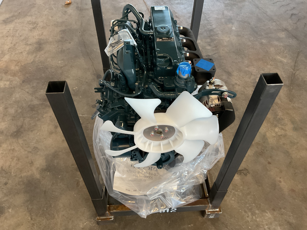 Kubota V2203-EU1, brand new and complete - Motor: slika Kubota V2203-EU1, brand new and complete - Motor Kubota V2203-EU1, brand new and complete - Motor: slika Kubota V2203-EU1, brand new and complete - Motor