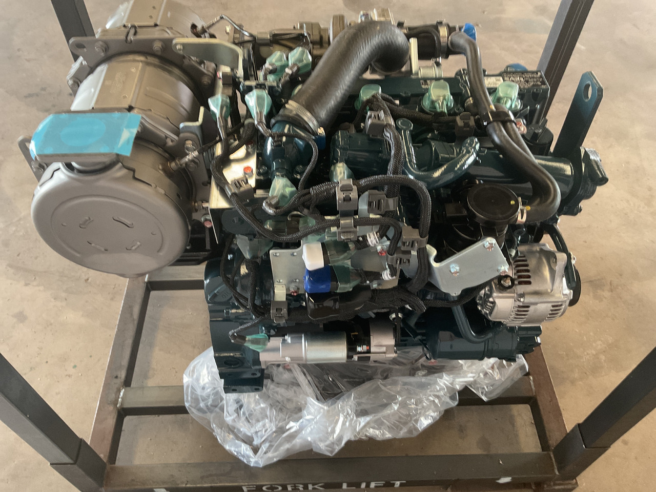 Kubota V3307 CR-T - Motor: slika Kubota V3307 CR-T - Motor Kubota V3307 CR-T - Motor: slika Kubota V3307 CR-T - Motor