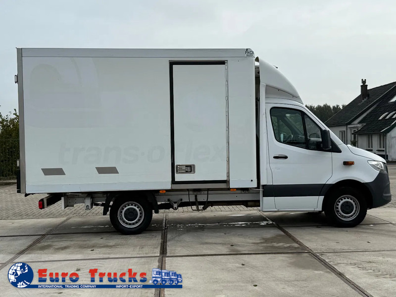 Mercedes-Benz Sprinter 316 - Dostavno vozilo hladnjača: slika Mercedes-Benz Sprinter 316 - Dostavno vozilo hladnjača Mercedes-Benz Sprinter 316 - Dostavno vozilo hladnjača: slika Mercedes-Benz Sprinter 316 - Dostavno vozilo hladnjača