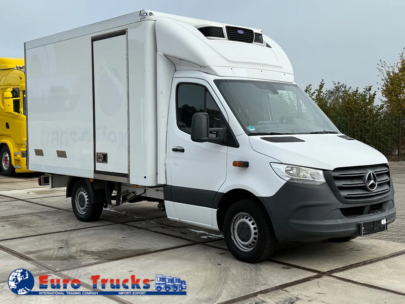Mercedes-Benz Sprinter 316 - Dostavno vozilo hladnjača: slika Mercedes-Benz Sprinter 316 - Dostavno vozilo hladnjača Mercedes-Benz Sprinter 316 - Dostavno vozilo hladnjača: slika Mercedes-Benz Sprinter 316 - Dostavno vozilo hladnjača