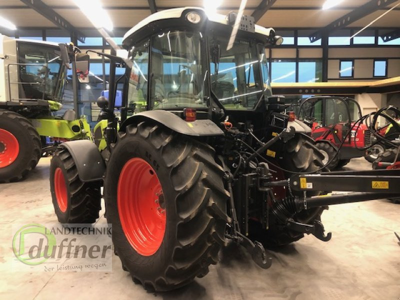 CLAAS Axos 240 Advanced - Traktor: slika CLAAS Axos 240 Advanced - Traktor CLAAS Axos 240 Advanced - Traktor: slika CLAAS Axos 240 Advanced - Traktor