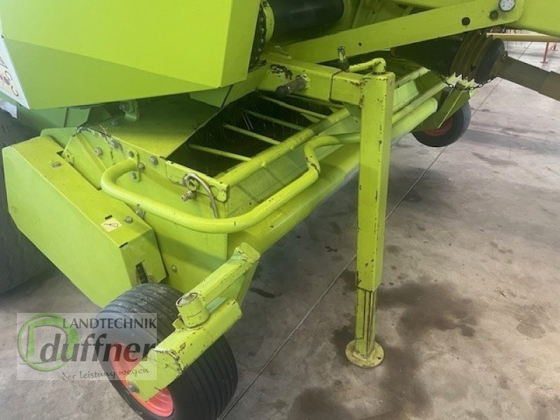 CLAAS Variant 180 RC - Rolo balirka: slika CLAAS Variant 180 RC - Rolo balirka CLAAS Variant 180 RC - Rolo balirka: slika CLAAS Variant 180 RC - Rolo balirka