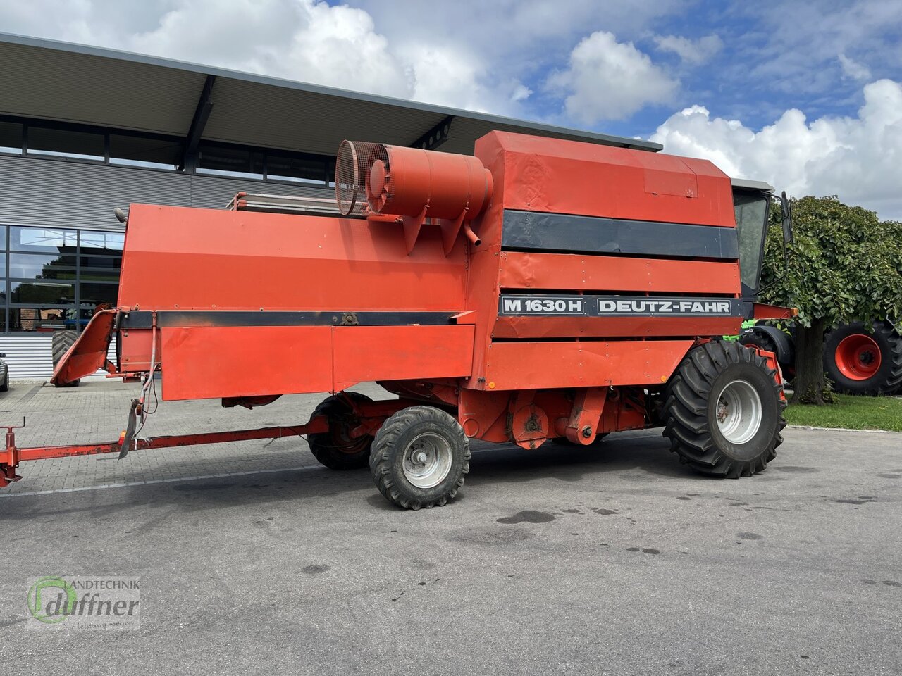 Deutz-Fahr M 1630 H - Kombajn za žetvu: slika Deutz-Fahr M 1630 H - Kombajn za žetvu Deutz-Fahr M 1630 H - Kombajn za žetvu: slika Deutz-Fahr M 1630 H - Kombajn za žetvu