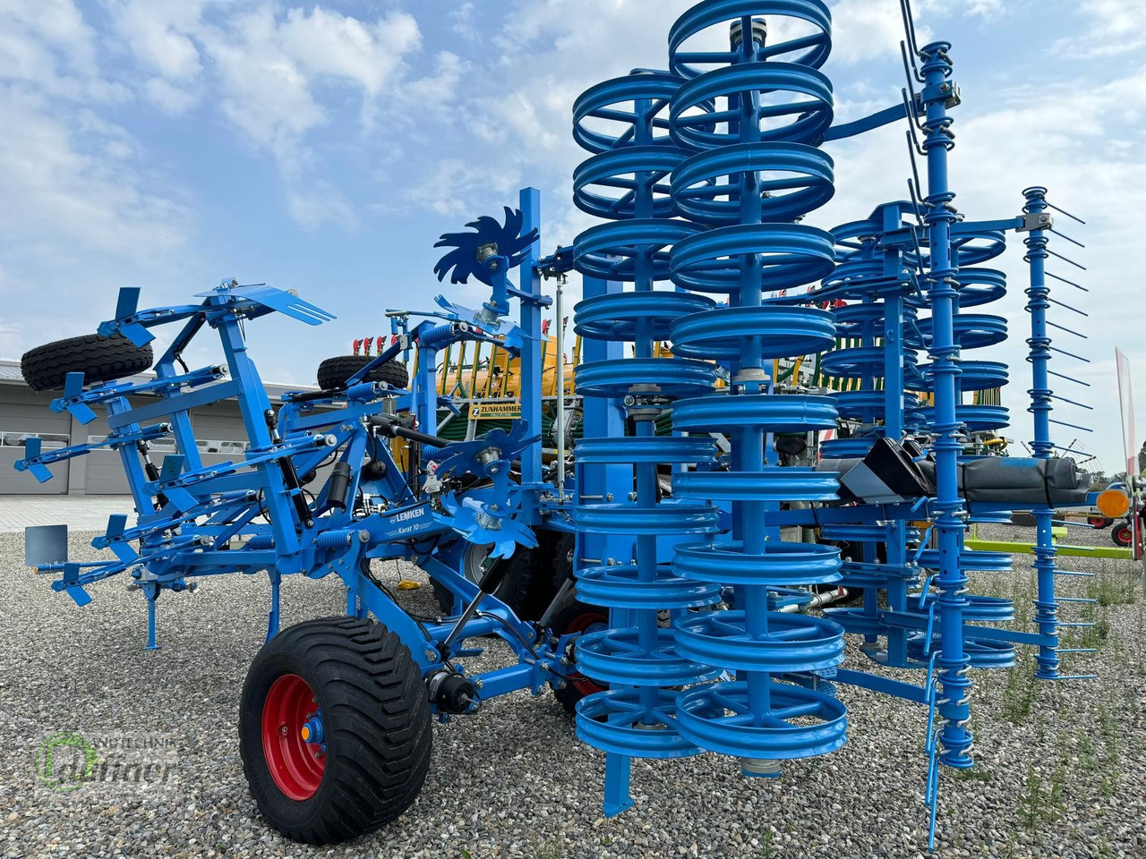 Lemken Karat 10/500 KUA - Kultivator: slika Lemken Karat 10/500 KUA - Kultivator Lemken Karat 10/500 KUA - Kultivator: slika Lemken Karat 10/500 KUA - Kultivator