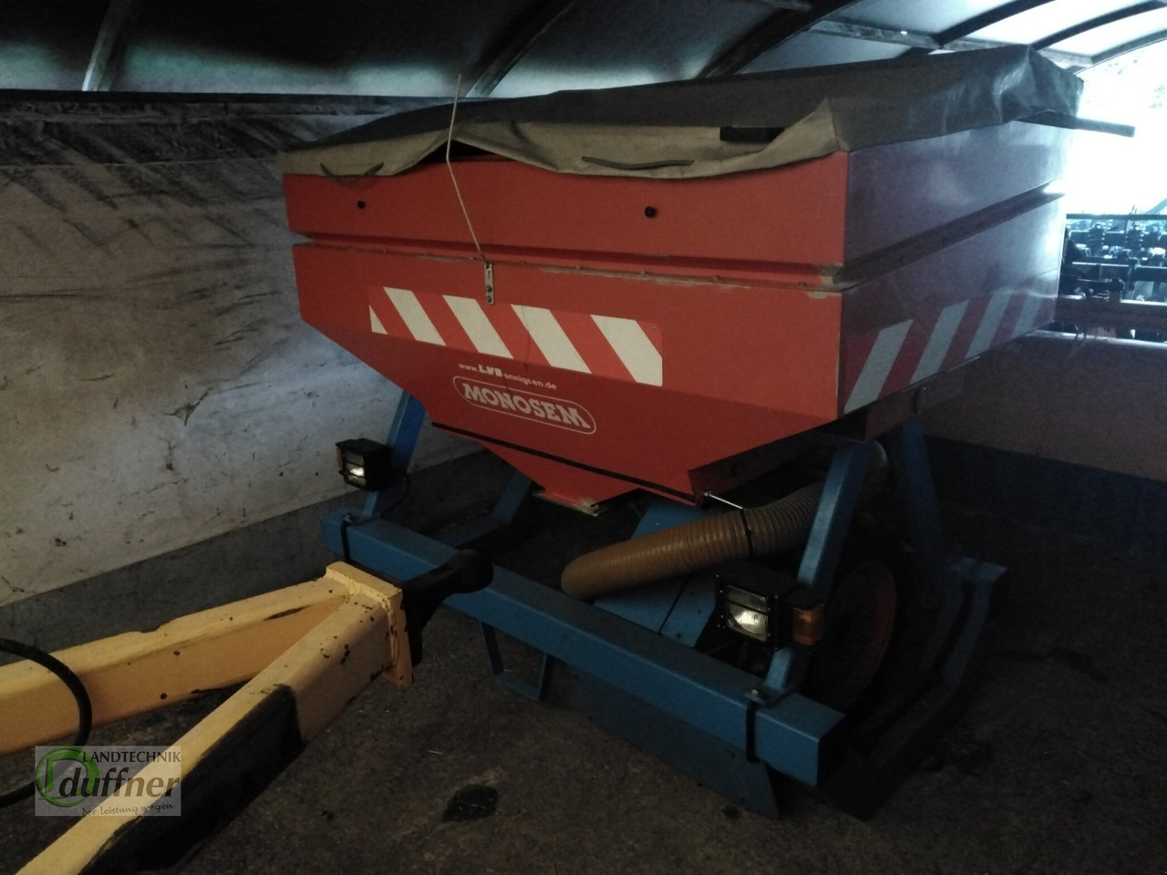 Monosem Fronttank Avant - Precizna sijačica: slika Monosem Fronttank Avant - Precizna sijačica Monosem Fronttank Avant - Precizna sijačica: slika Monosem Fronttank Avant - Precizna sijačica