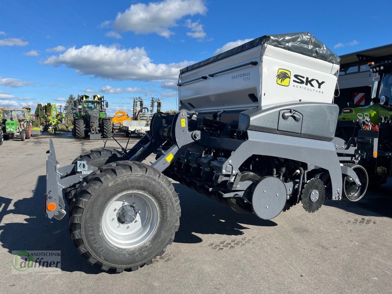 SKY Easydrill P 250 Fertisem - Kombajn i sijačica: slika SKY Easydrill P 250 Fertisem - Kombajn i sijačica SKY Easydrill P 250 Fertisem - Kombajn i sijačica: slika SKY Easydrill P 250 Fertisem - Kombajn i sijačica