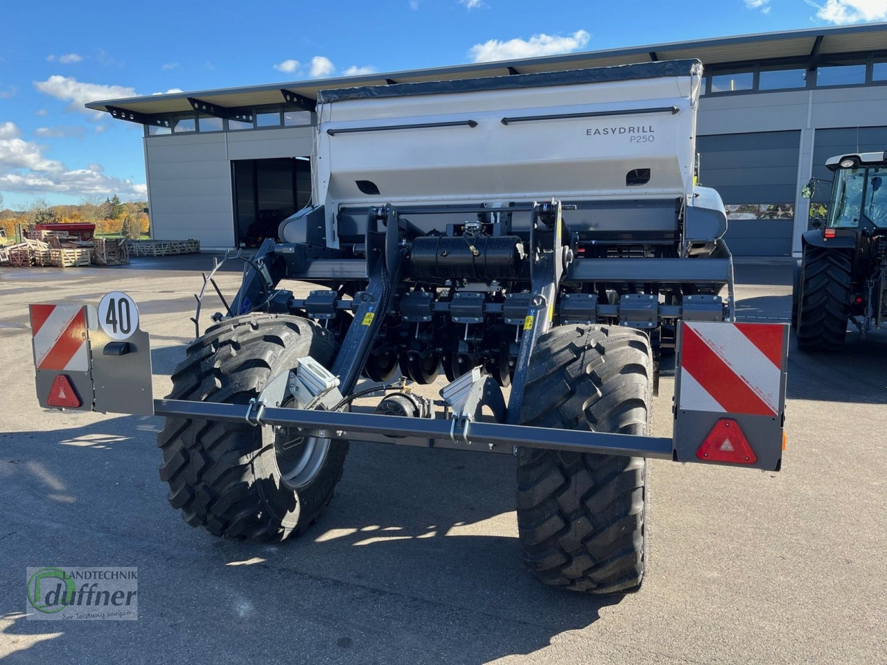 SKY Easydrill P 250 Fertisem - Kombajn i sijačica: slika SKY Easydrill P 250 Fertisem - Kombajn i sijačica SKY Easydrill P 250 Fertisem - Kombajn i sijačica: slika SKY Easydrill P 250 Fertisem - Kombajn i sijačica