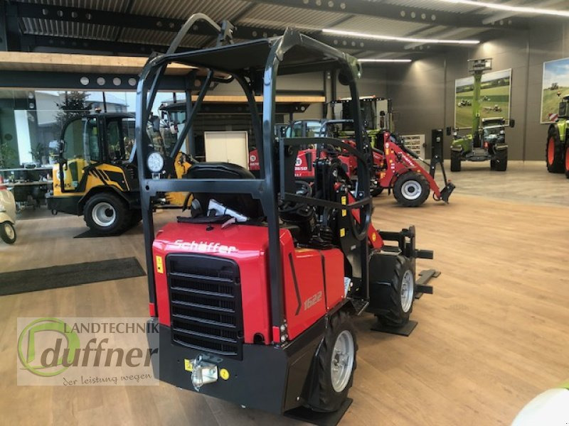 Schäffer 1622 - Zglobni utovarivač: slika Schäffer 1622 - Zglobni utovarivač Schäffer 1622 - Zglobni utovarivač: slika Schäffer 1622 - Zglobni utovarivač