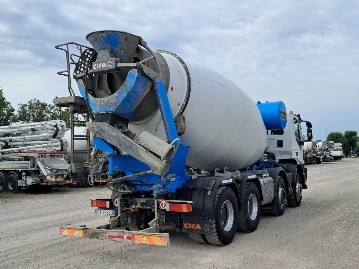 IVECO TRAKKER 500 CIFA RY1300 - Automješalica: slika IVECO TRAKKER 500 CIFA RY1300 - Automješalica IVECO TRAKKER 500 CIFA RY1300 - Automješalica: slika IVECO TRAKKER 500 CIFA RY1300 - Automješalica