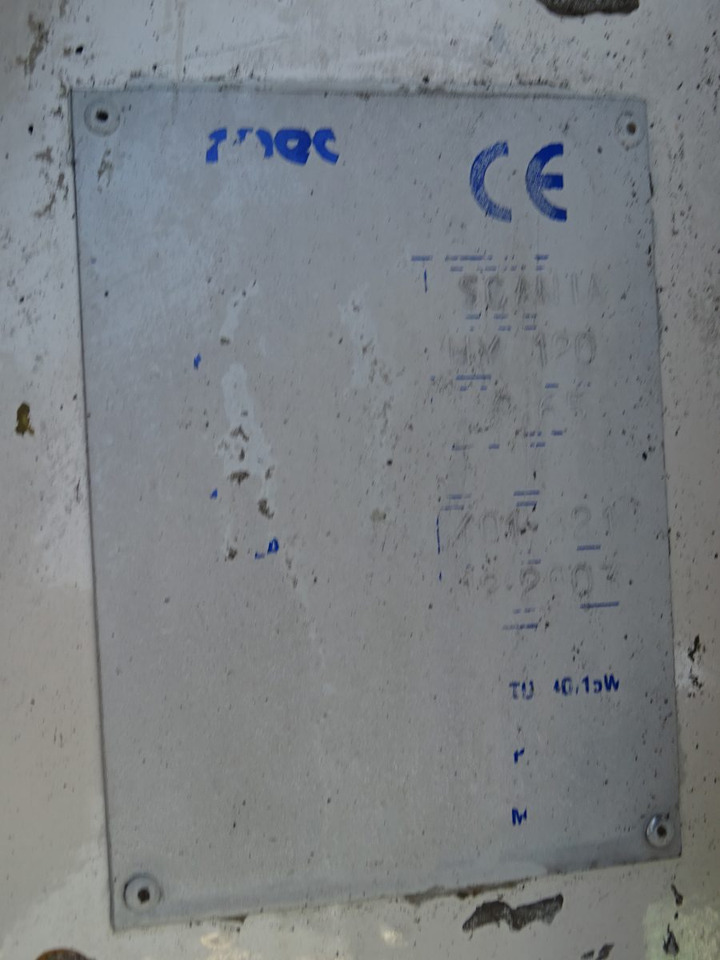 Automješalica SCANIA R420 8X4 ARMEC HY120: slika Automješalica SCANIA R420 8X4 ARMEC HY120