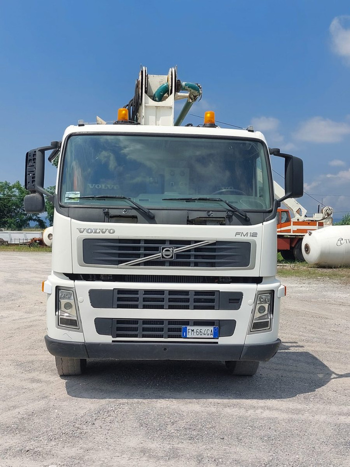VOLVO FM12 380 COIME 36M - Beton pumpa: slika VOLVO FM12 380 COIME 36M - Beton pumpa VOLVO FM12 380 COIME 36M - Beton pumpa: slika VOLVO FM12 380 COIME 36M - Beton pumpa