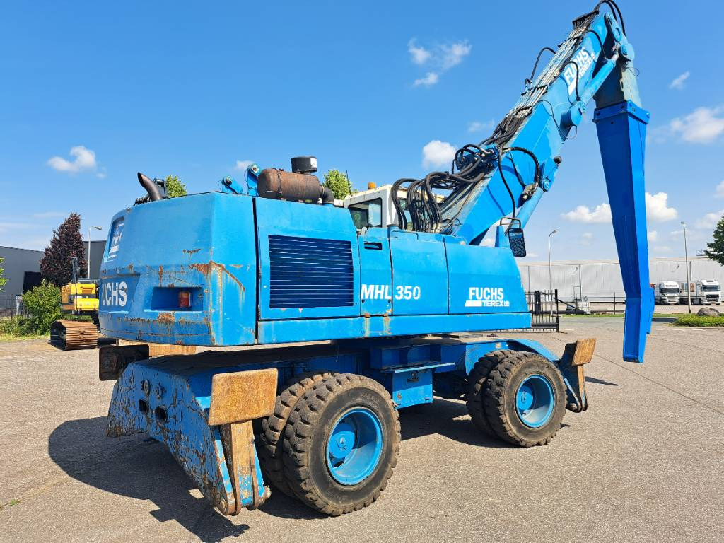 Fuchs MHL350C FQC - Stroj za rukovanje otpadom: slika Fuchs MHL350C FQC - Stroj za rukovanje otpadom Fuchs MHL350C FQC - Stroj za rukovanje otpadom: slika Fuchs MHL350C FQC - Stroj za rukovanje otpadom