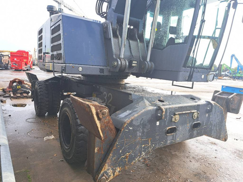 Zakup Fuchs MHL350F Fuchs MHL350F: slika Zakup Fuchs MHL350F Fuchs MHL350F
