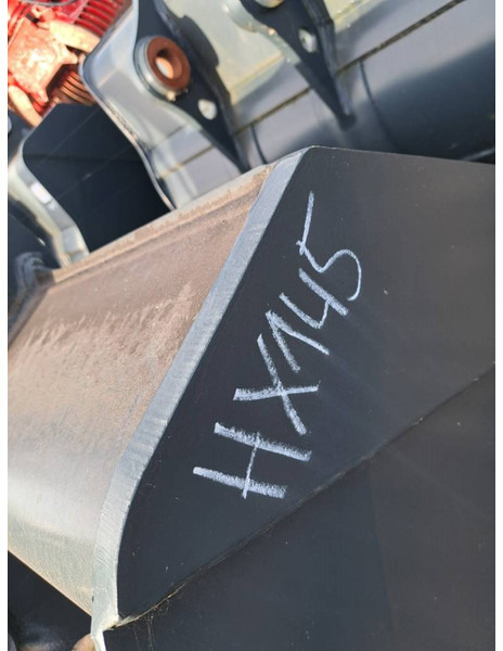 Hyundai Excavator Digging Bucket 140, 61K4-30701 - Korpa za Građevinski strojevi: slika Hyundai Excavator Digging Bucket 140, 61K4-30701 - Korpa za Građevinski strojevi Hyundai Excavator Digging Bucket 140, 61K4-30701 - Korpa za Građevinski strojevi: slika Hyundai Excavator Digging Bucket 140, 61K4-30701 - Korpa za Građevinski strojevi