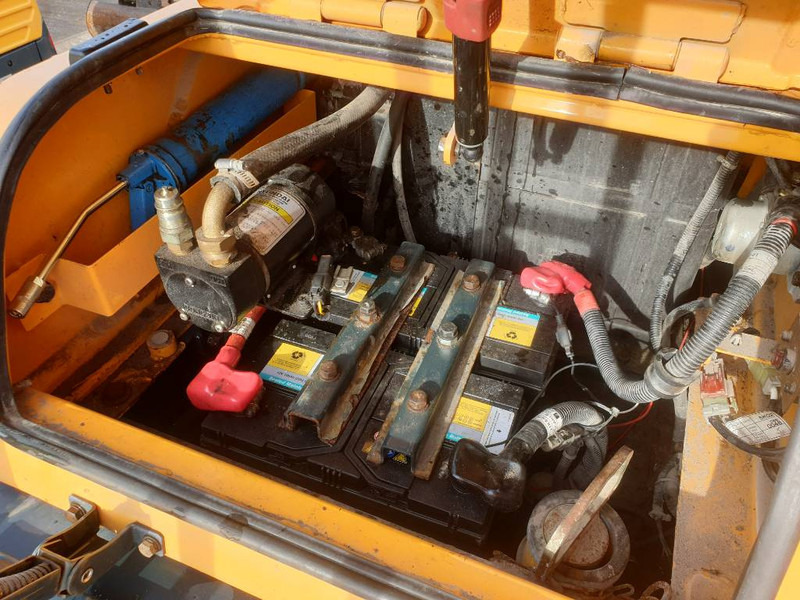 Zakup Hyundai HW 140 Hyundai HW 140: slika Zakup Hyundai HW 140 Hyundai HW 140 Zakup Hyundai HW 140 Hyundai HW 140: slika Zakup Hyundai HW 140 Hyundai HW 140